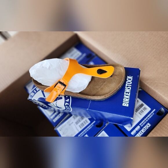 Birkenstock Gizeh Sandal Patent Marygold - Picture 7 of 8